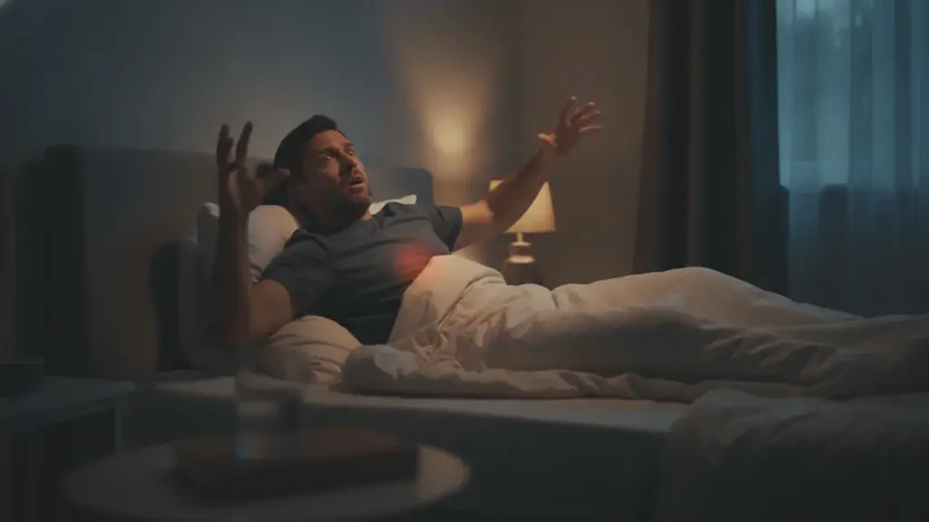 Le phénomène nocturne chez 70 % des gens : pourquoi vous ressentez une chute vers le vide
